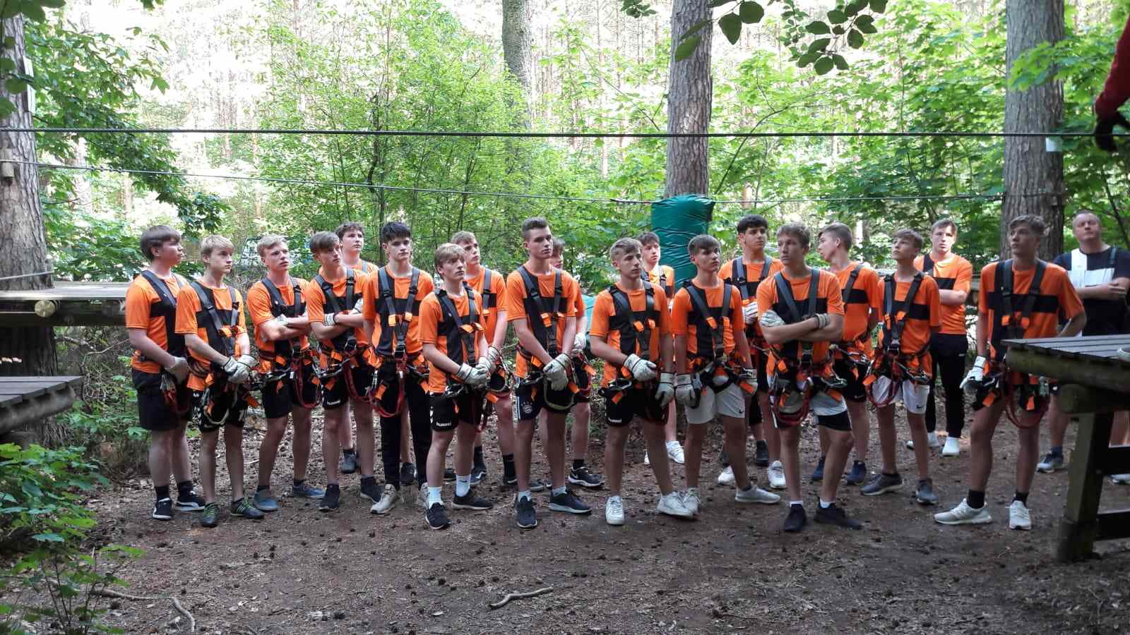 2019-B-Mannschaft-Kletterpark